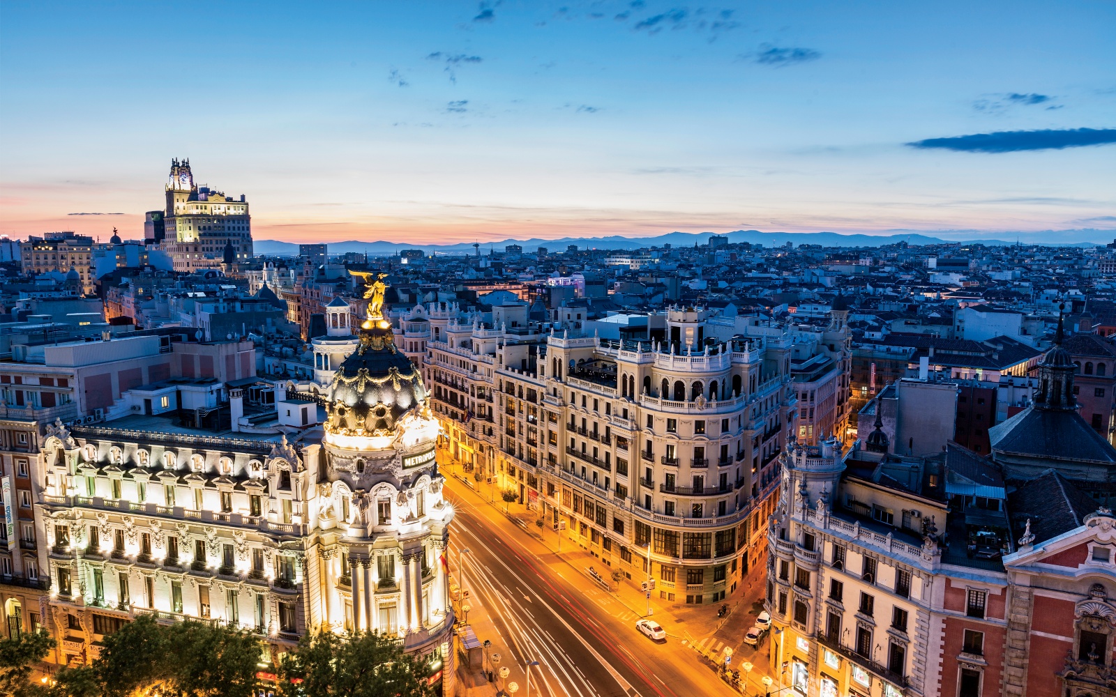 Enjoy Your Madrid Journey with Flight Charter.