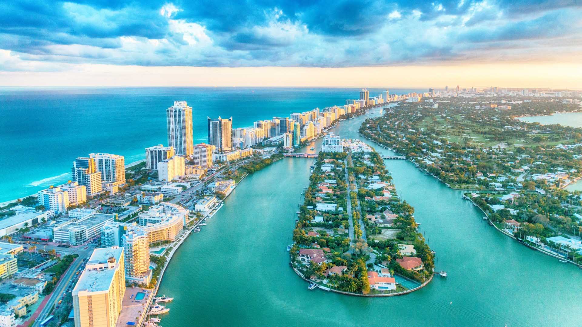 Enjoy Your Miami Journey with Flight Charter.